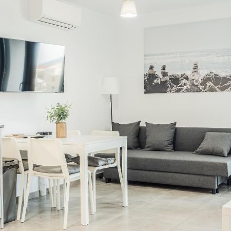 Brand New Studio Near The Beach, Gibraltar Exterior photo